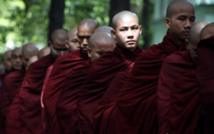 Monikken in rij Myanmar