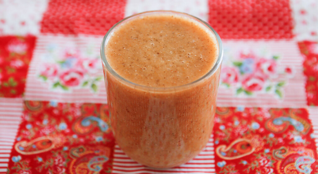 fig banana orange chia smoothie